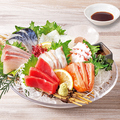 料理メニュー写真 本まぐろ入り刺身7点盛合せ